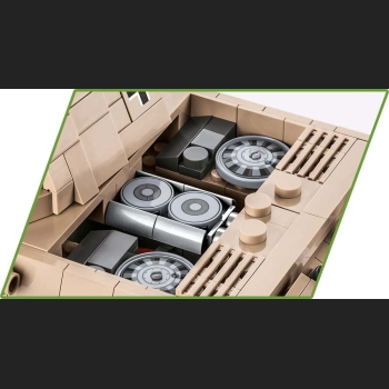 PzKpfw V Panther Ausf. G 905 Kl. 1:28HC WWII